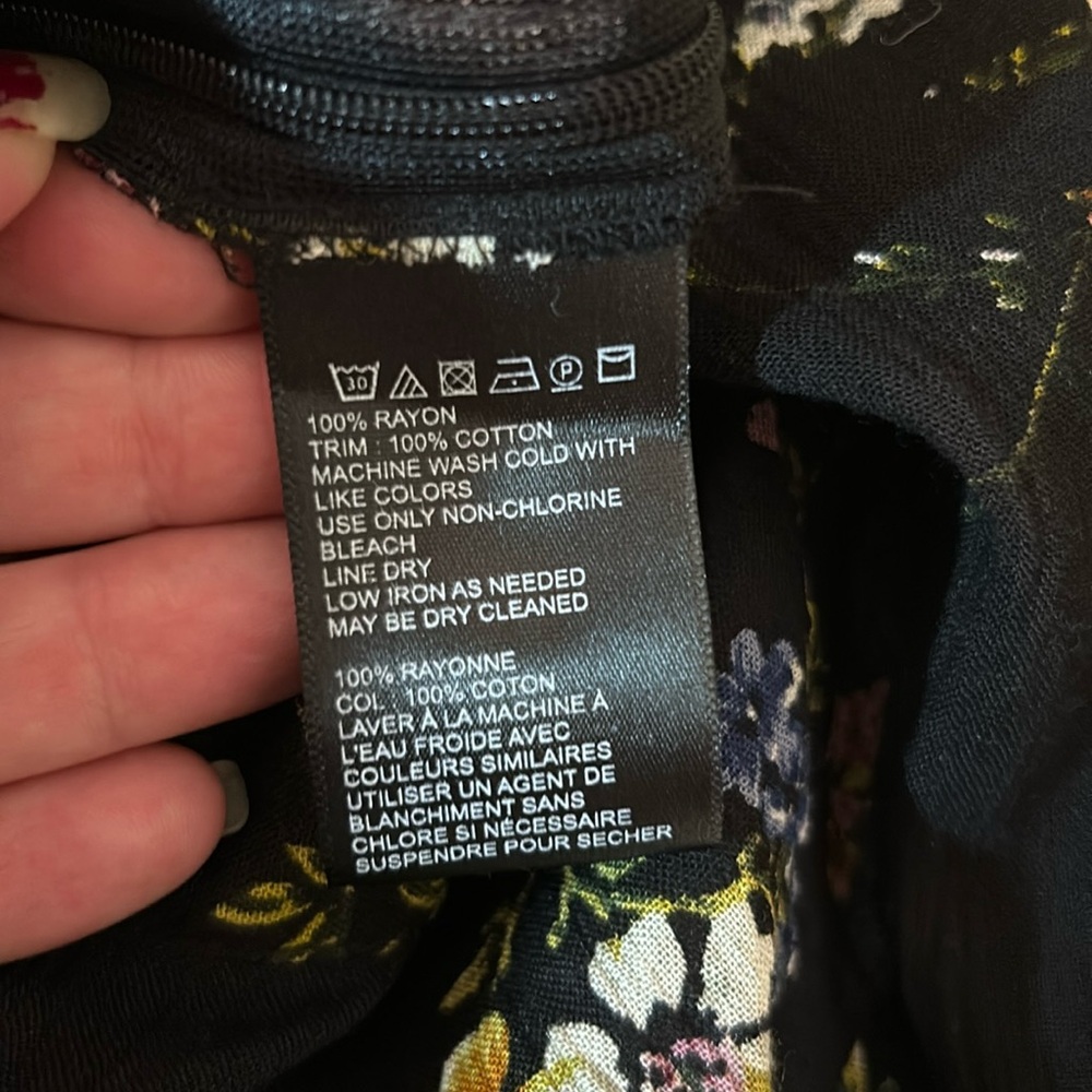 NWT Urban Outfitters UO Marie Prairie Wrap Jumpsuit Floral Print Size 10 - Picture 16 of 16